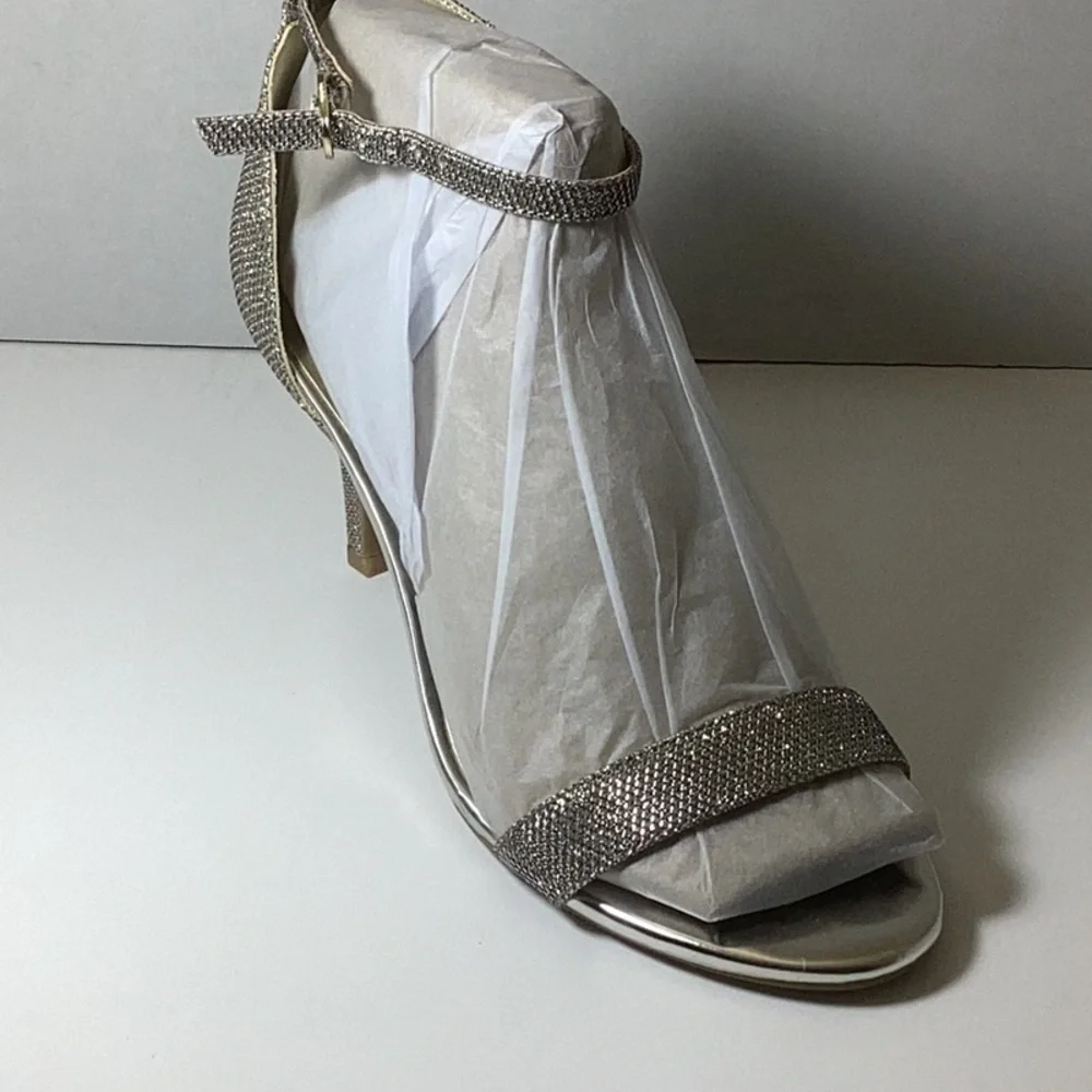 Bandolino Madia 2 Sandal
